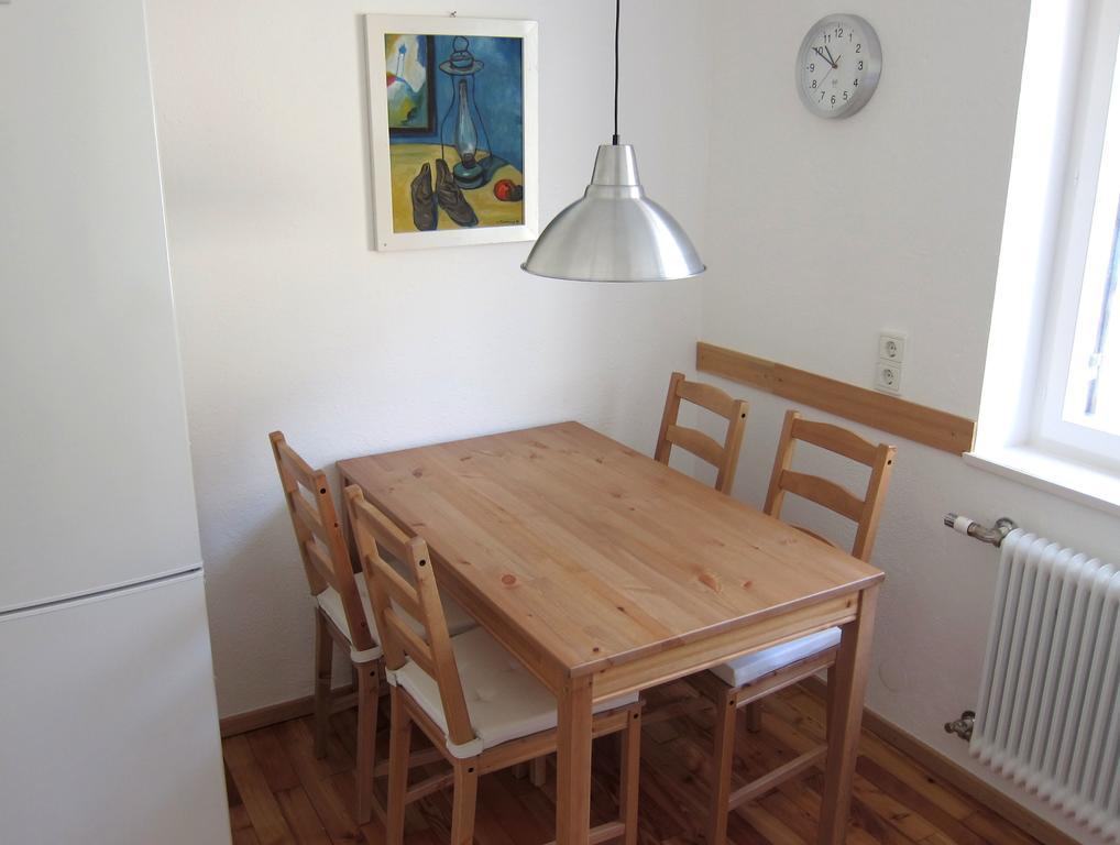 שרונס Appartement Dorfplatz חדר תמונה