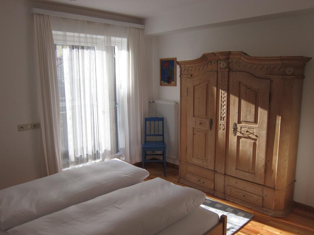 שרונס Appartement Dorfplatz חדר תמונה