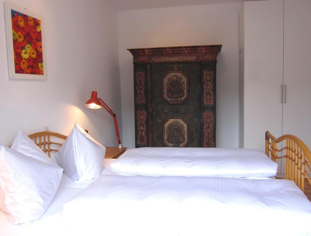שרונס Appartement Dorfplatz חדר תמונה